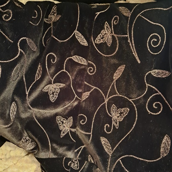 NWT- Fancy Covington Size 16 Black Velour/Velvet Embroidered Blazer Jacket - Picture 11 of 12